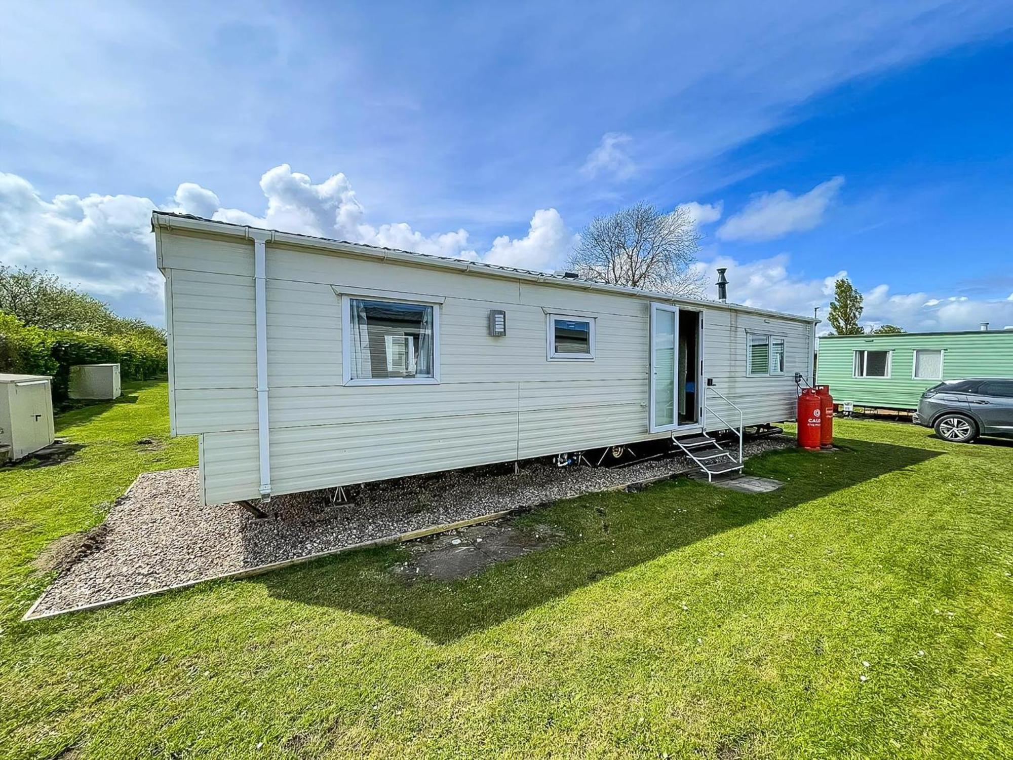 Lovely 6 Berth Caravan At Sunnydale Holiday Park Ref 35375S Лаут Экстерьер фото